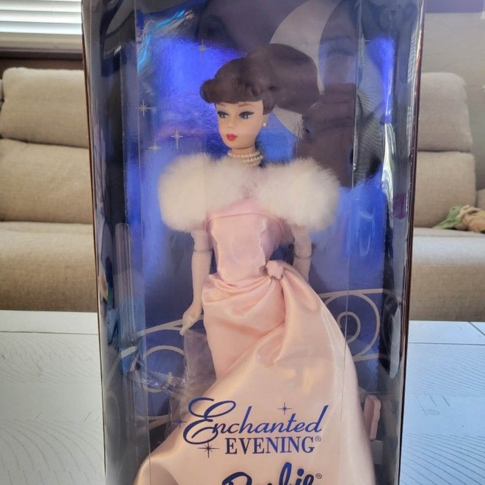 Enchanted Evening Barbie 1995
Collector Edition